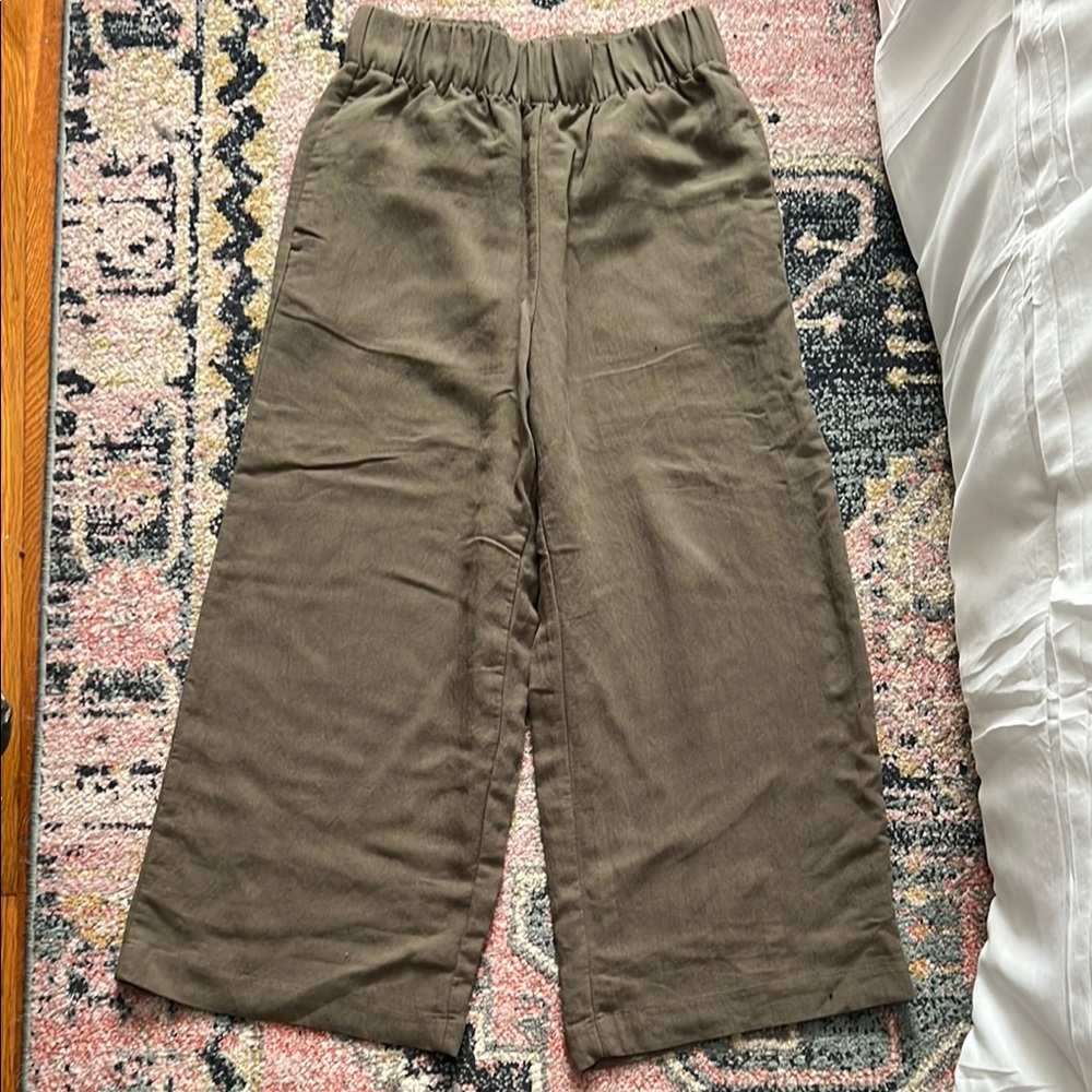 Women’s H&M linen cropped pant